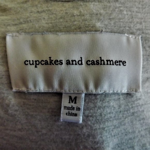 cupcakes & cashmere Grey Haze Viscose Wrap w Tux Tails Cape Wrap Jacket Coat M - Picture 15 of 16